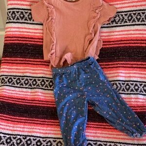 Jessica Simpson 3T top- floral pants(no name)SZ 3T